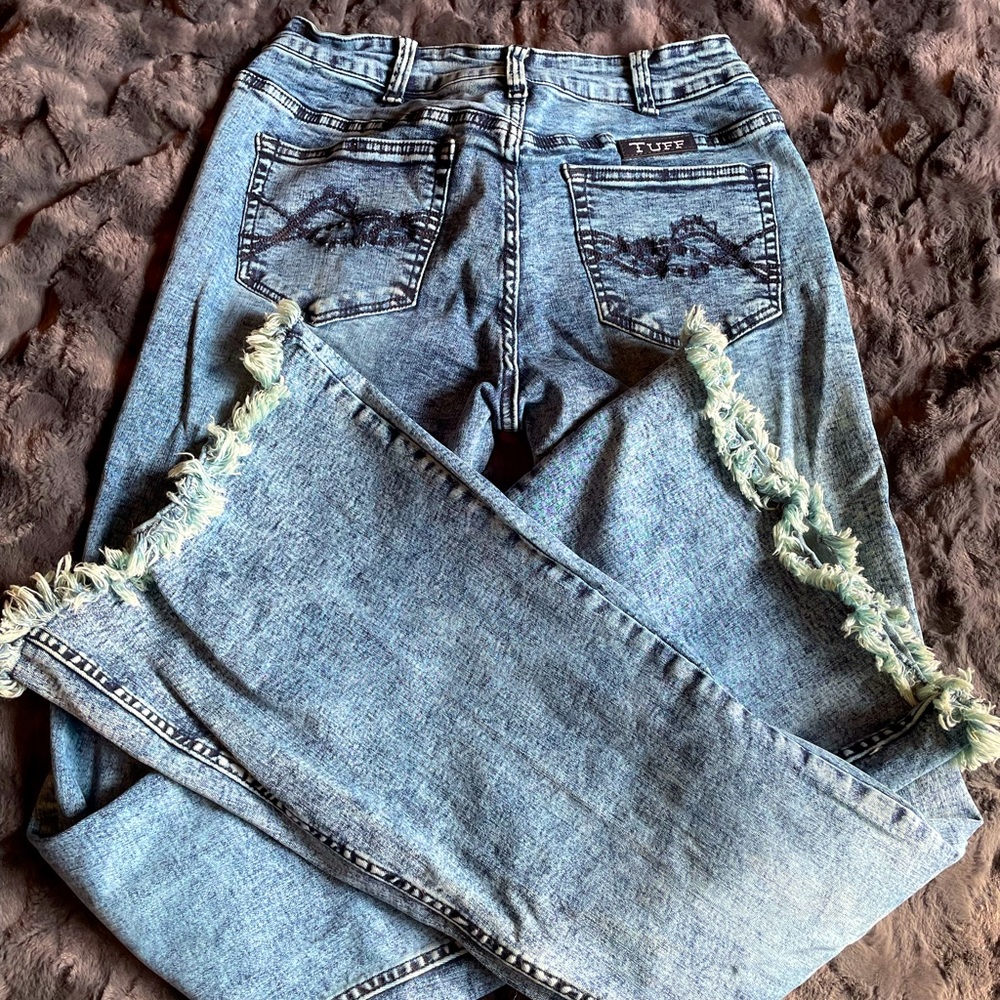 27/35 Cowgirl Tuff Flare Jeans